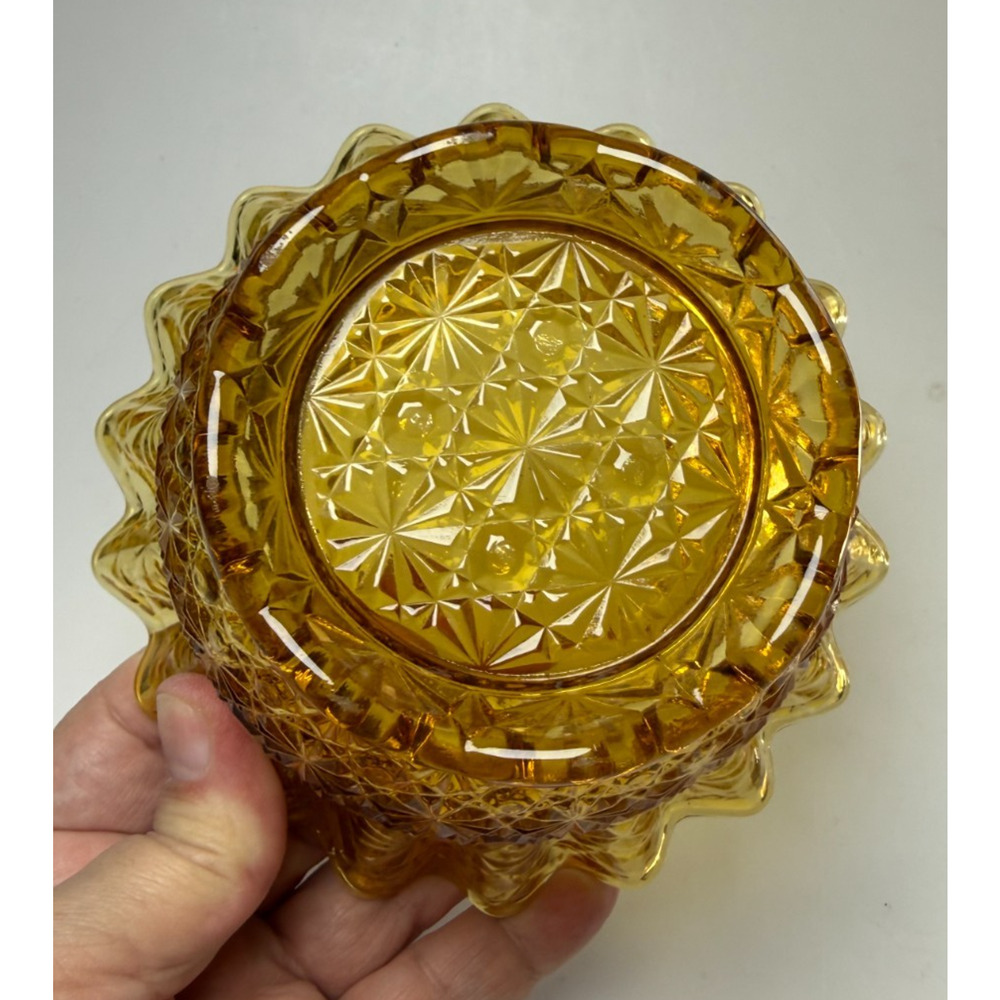 Vintage LE Smith Daisy & Button Yellow Amber Glass Bowl Ruffled Crimped Rim - Picture 3 of 4